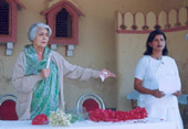 Queen Mother Leading Anti-Rubbish Campaign